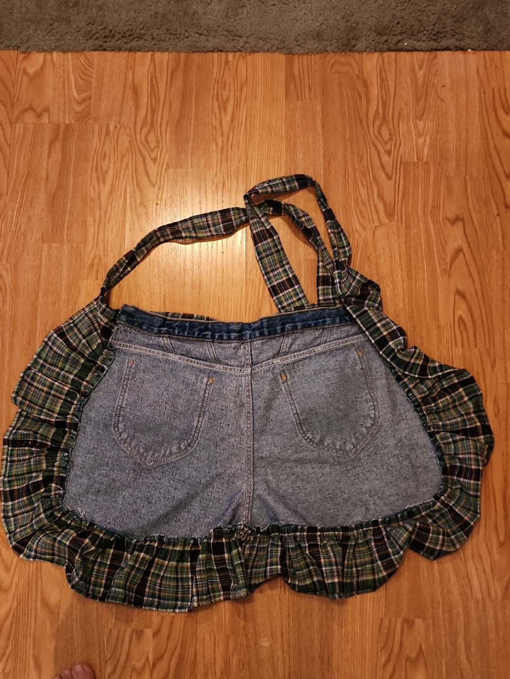 Upcycled Denim Waist Apron Plaid Ruffle Sunflower Boho Half Apron - Picture 8 of 9